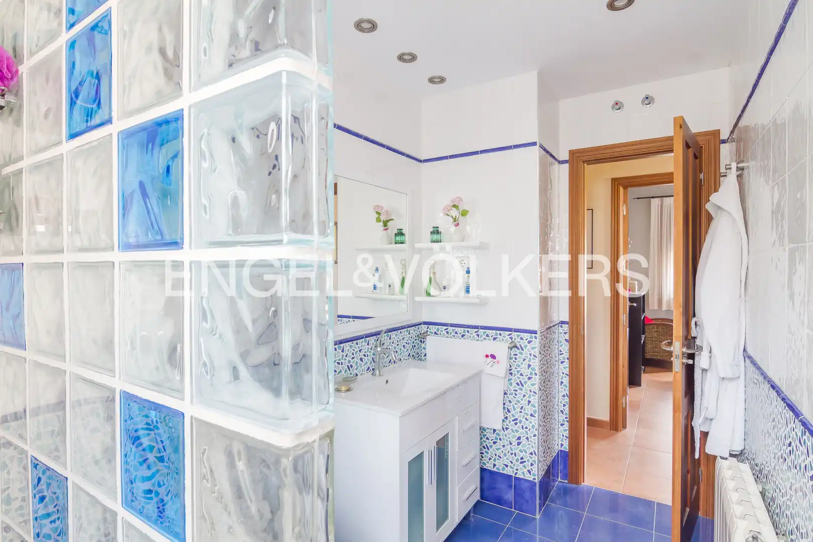 Baño de Casa o chalet en venta en Berzocana con Calefacción, Jardín privado y Terraza