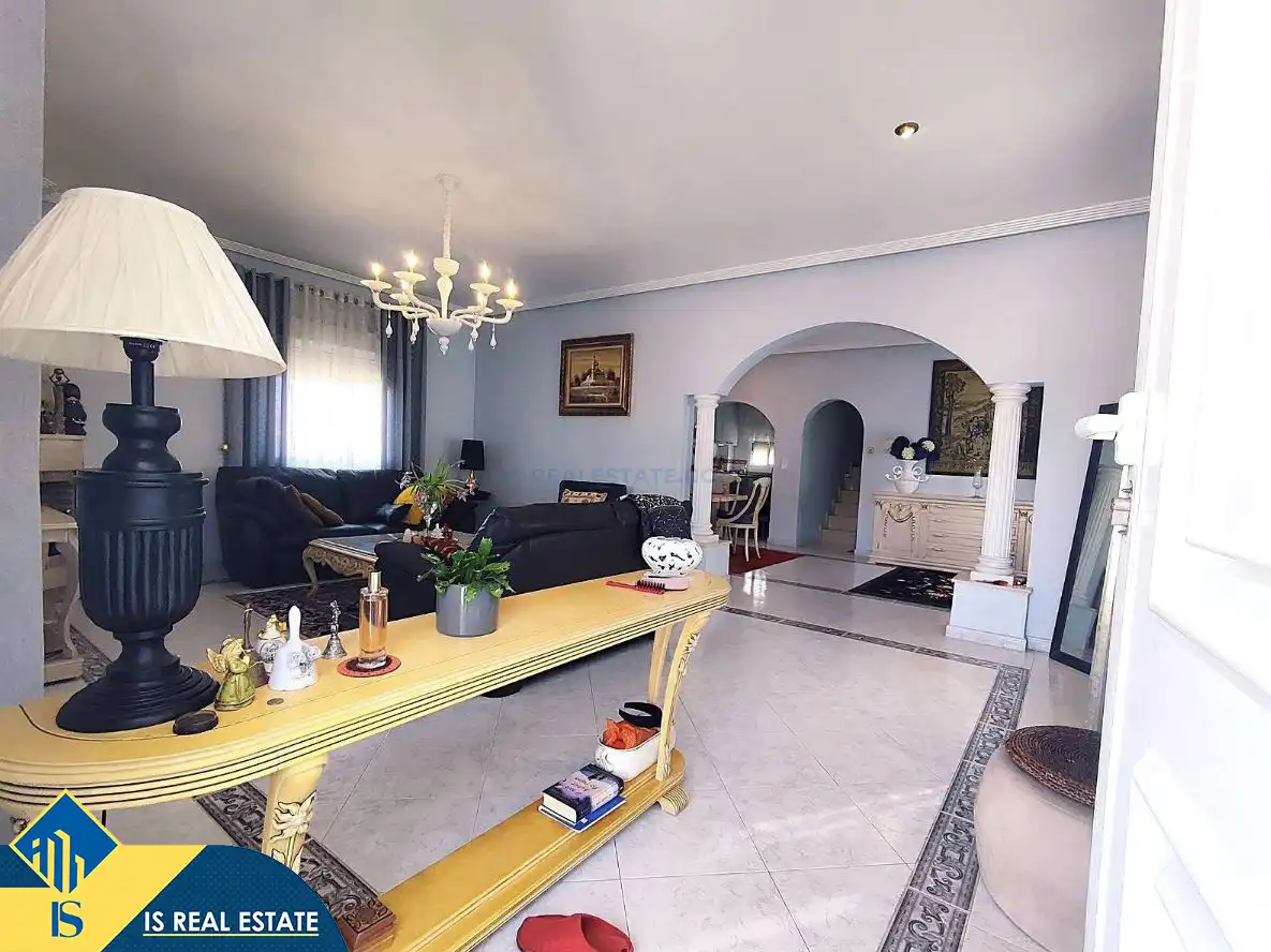 Chalet con piscina en venta en Los Balcones - Los Altos, imagen 8