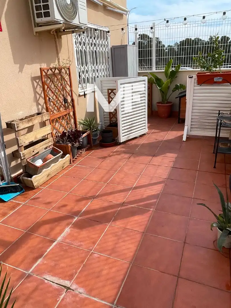 Terrasse von Wohnungen zum Verkauf in Mont-roig del Camp mit Terrasse, Schwimmbad und Gemeinschaftspool