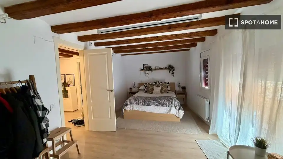 Piso con terraza en alquiler en Ciutat Vella, imagen 5