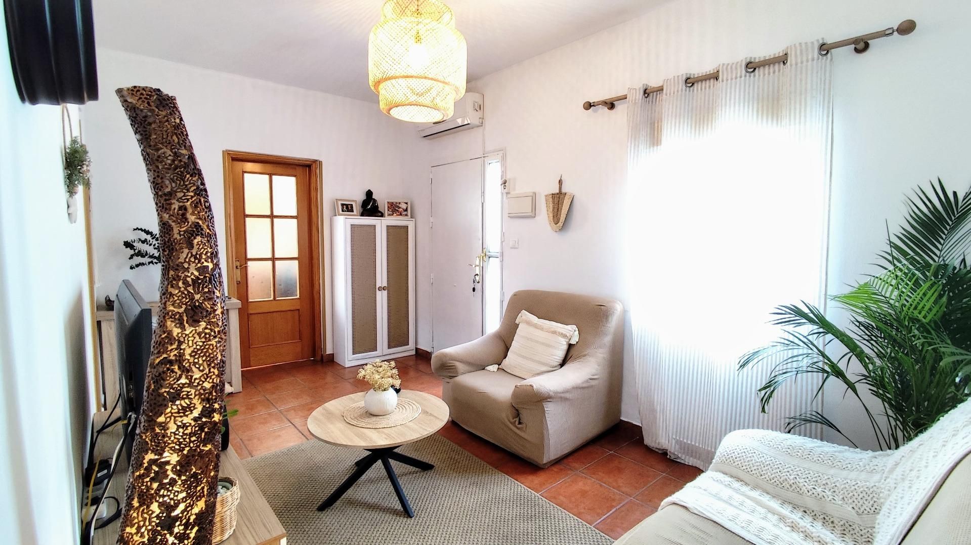 Sala d'estar de Planta baixa en venda en Torremolinos amb Aire condicionat, Calefacció i Terrassa