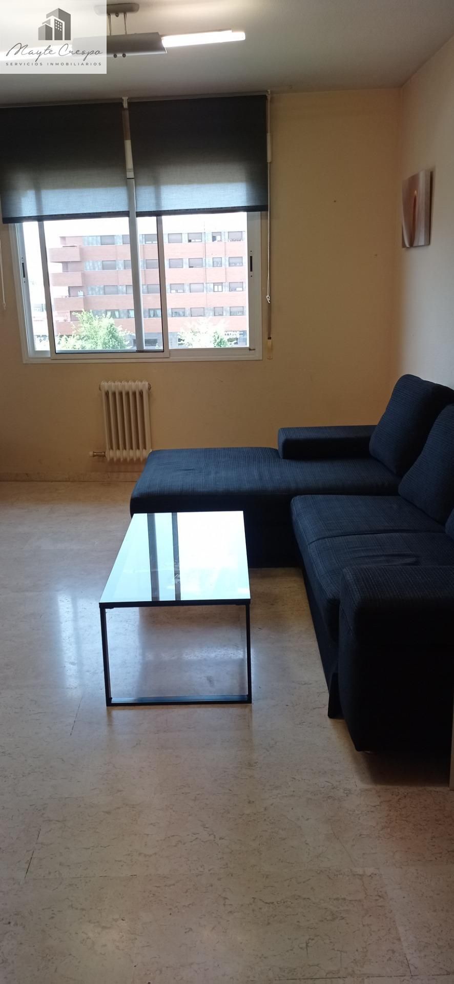 Living room of Flat to rent in  Granada Capital  with Heating