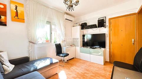 Foto 2 de Piso en venta en Pubilla Cases, Barcelona