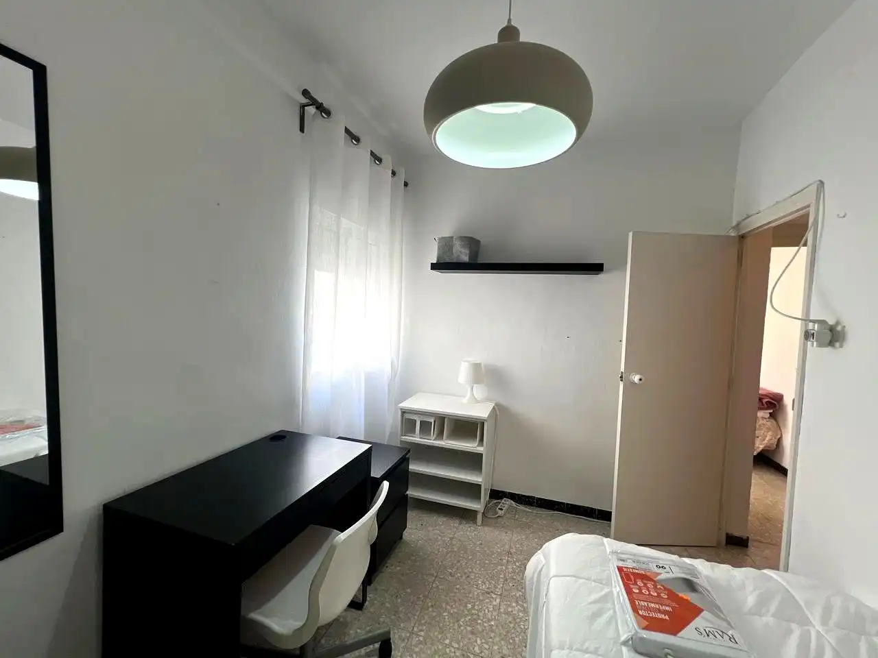 Flat for rent in Segre, El Plantinar – Avda. La Paz - El Juncal