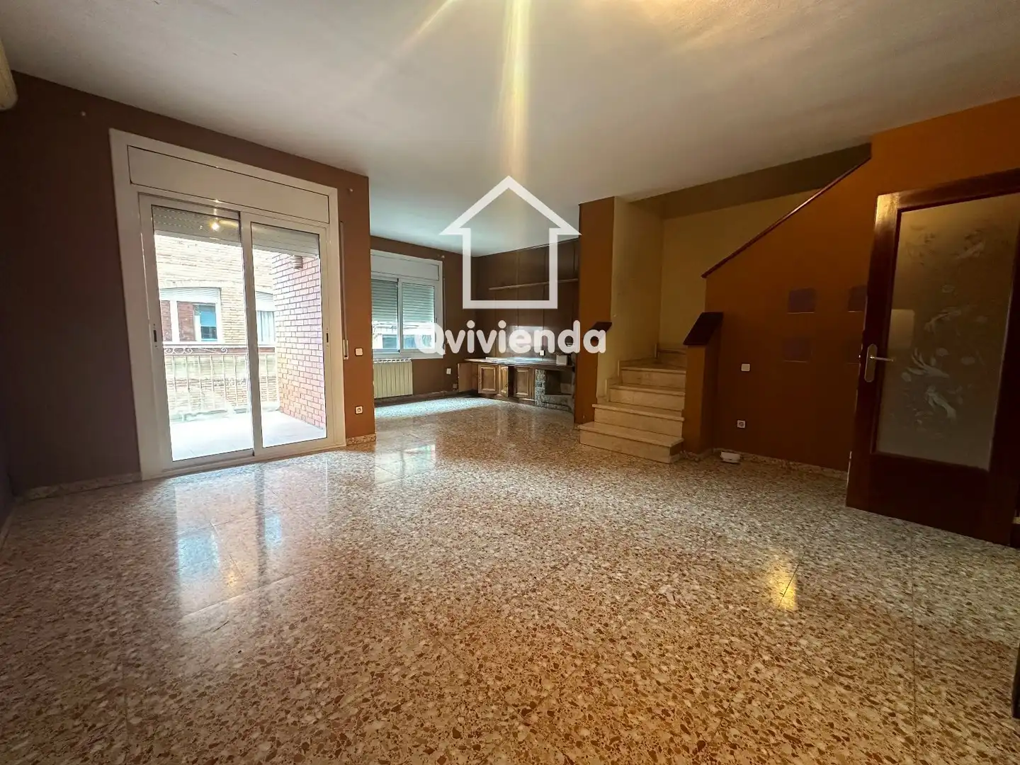 Sala de estar de Casa adosada en venta en Santa Perpètua de Mogoda con Trastero