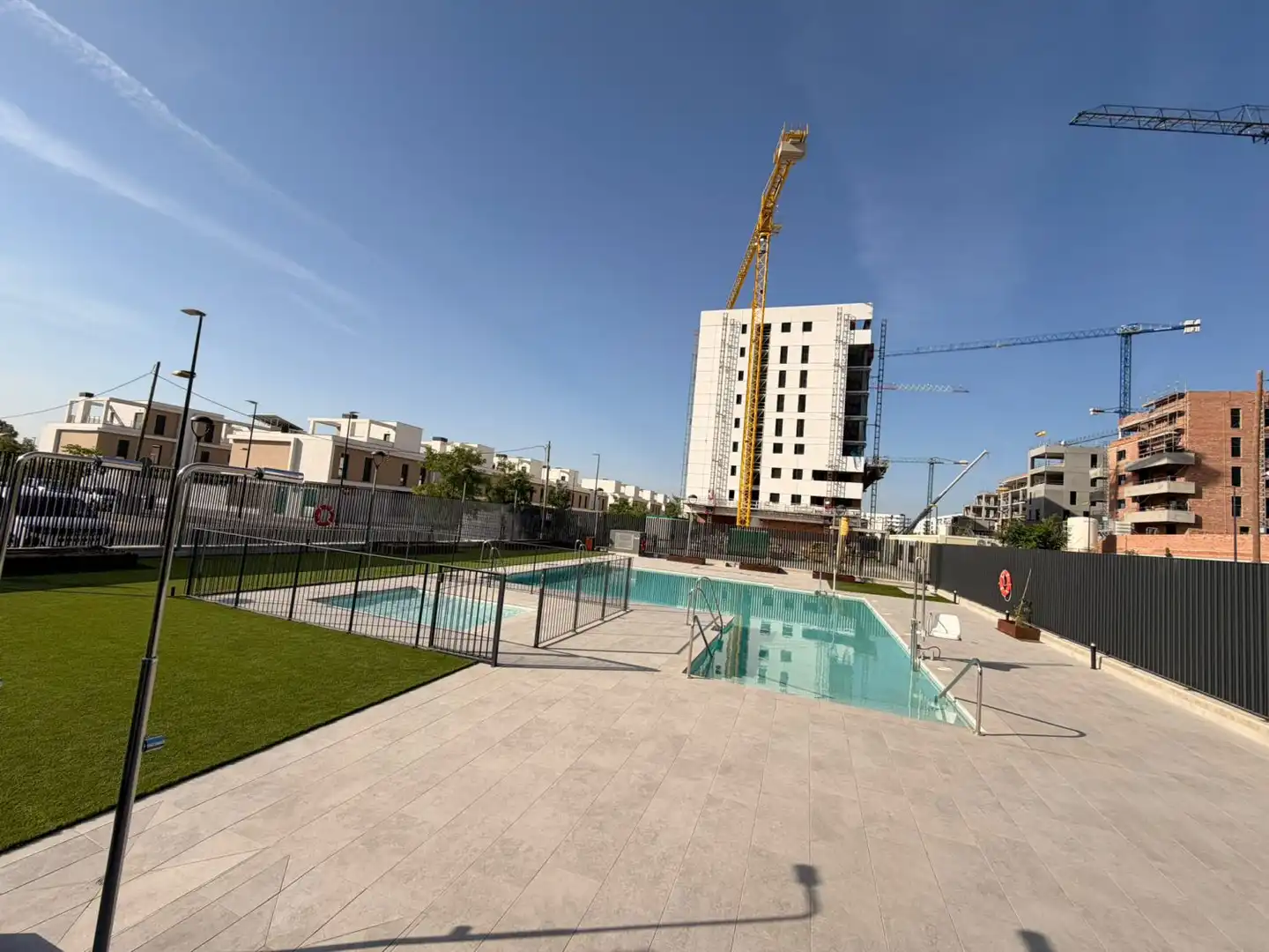 Piscina de Piso de alquiler en Sevilla con Aire acondicionado, Calefacción y Terraza
