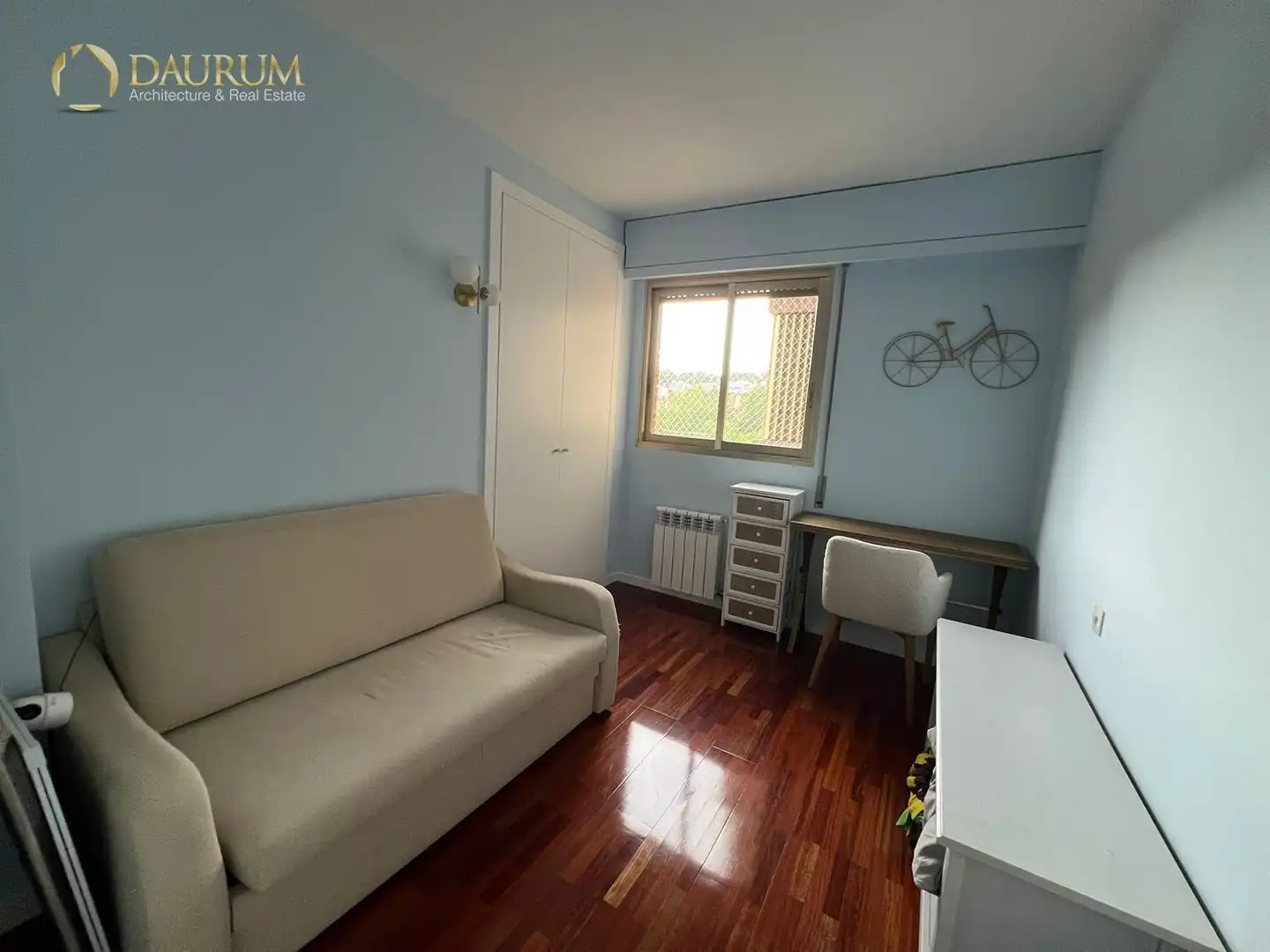 Schlafzimmer von Wohnung zum Verkauf in Madrid mit Klimaanlage, Heizung und Terrasse