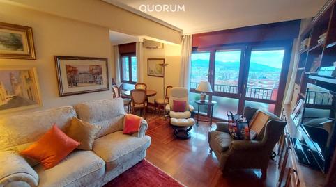 Foto 3 de Piso en venta en Calle Virgen de Begoña , Begoña, Bizkaia