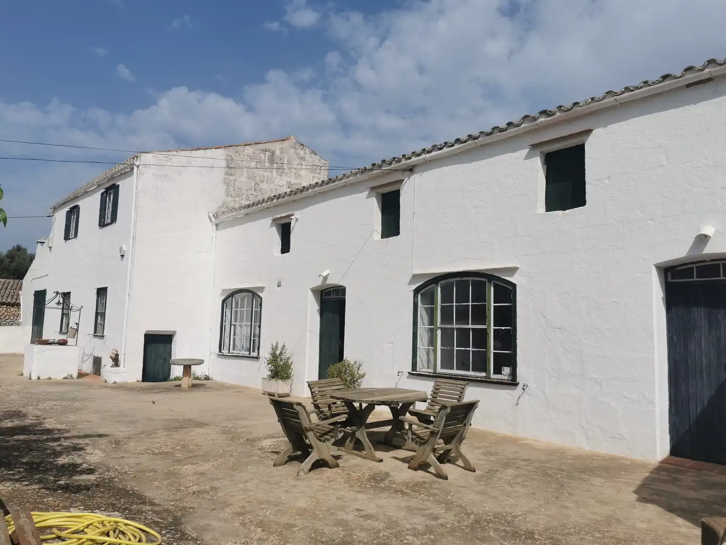 Außenansicht von Country house zum Verkauf in Maó - Mahón mit Klimaanlage, Privatgarten und Abstellraum