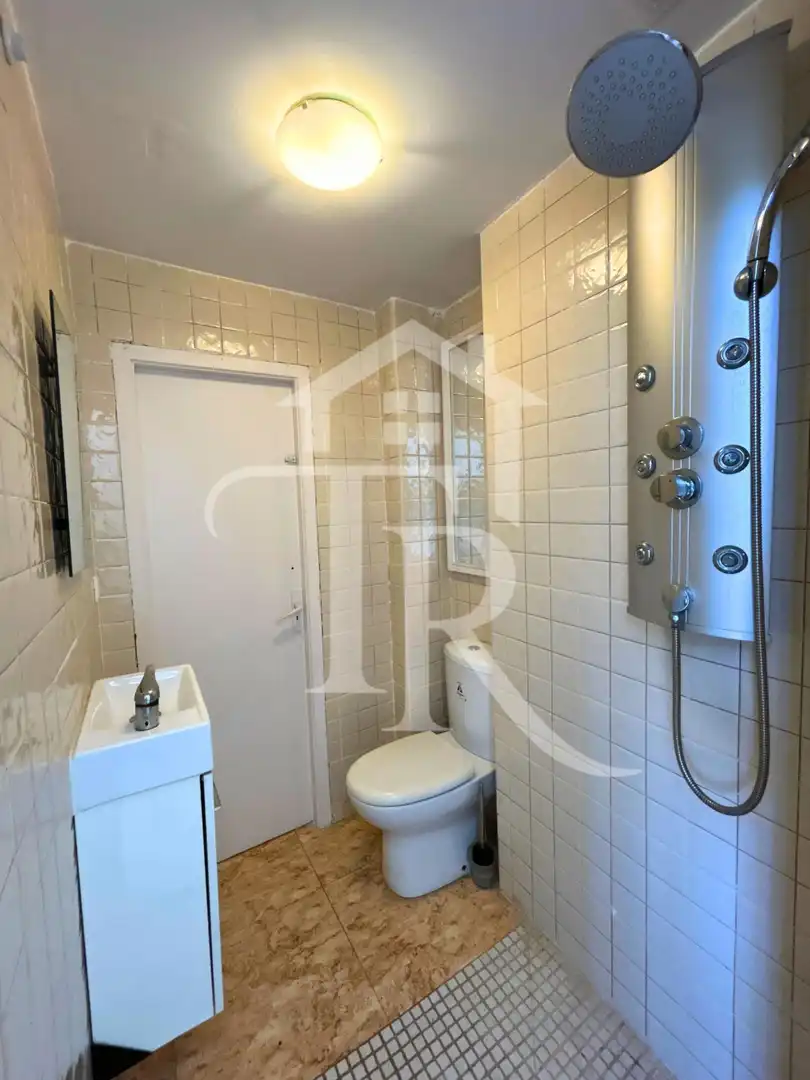 Bany de Apartament en venda en Roda de Berà amb Terrassa