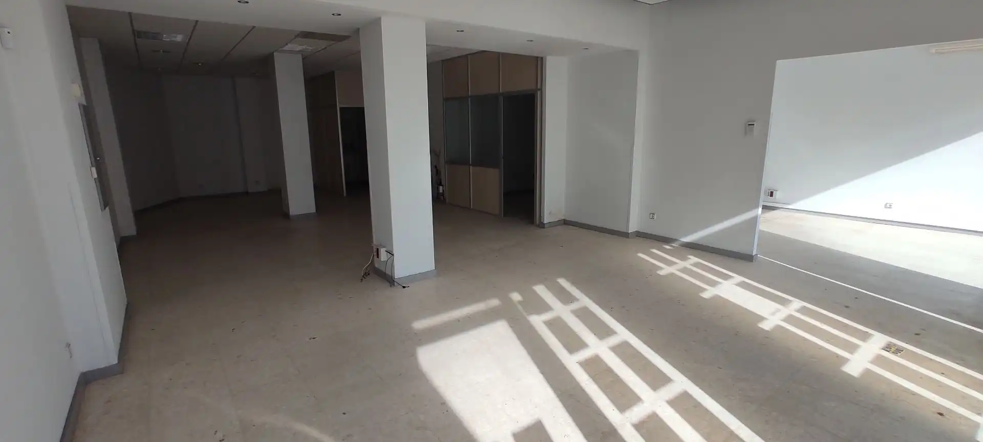 Local comercial en venta en Can Pou - Camp de Mar, imagen 2