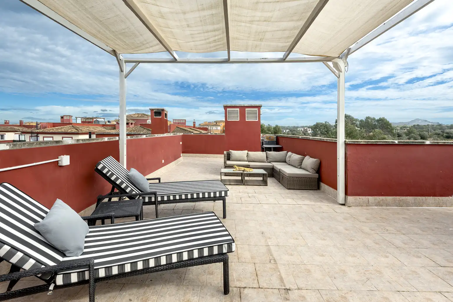 Terraza de Ático en venta en  Palma de Mallorca con Aire acondicionado, Calefacción y Jardín privado