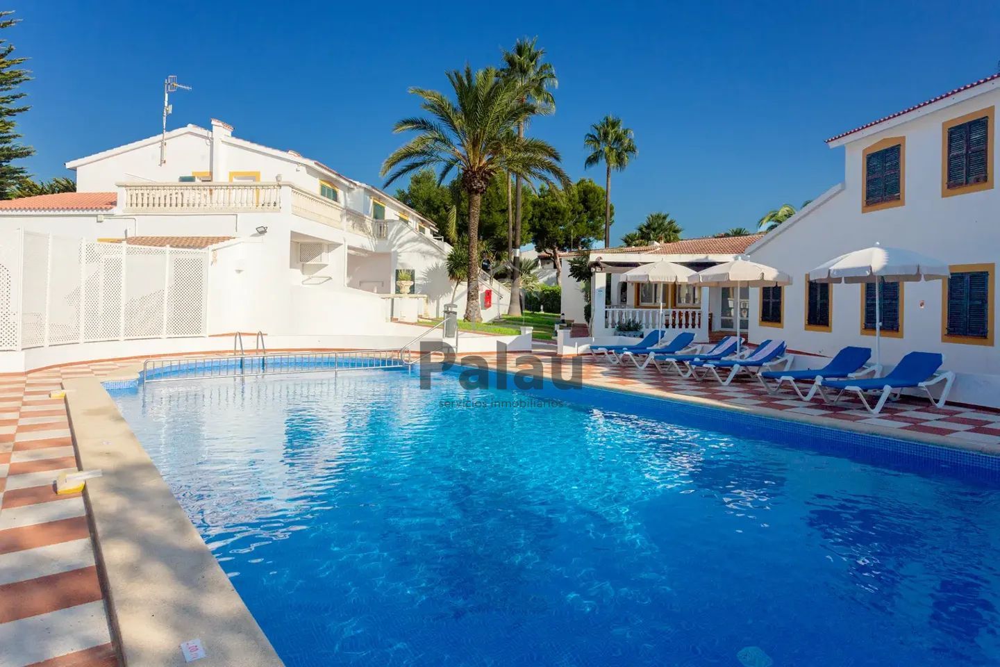 Piscina de Apartament en venda en Ciutadella de Menorca amb Aire condicionat i Terrassa
