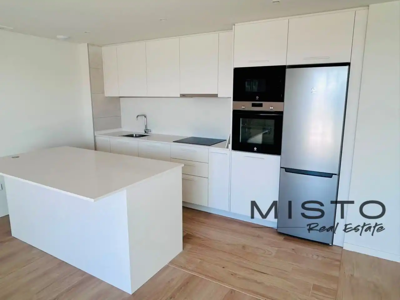 Kitchen of Flat for rent in Nueva Andalucía