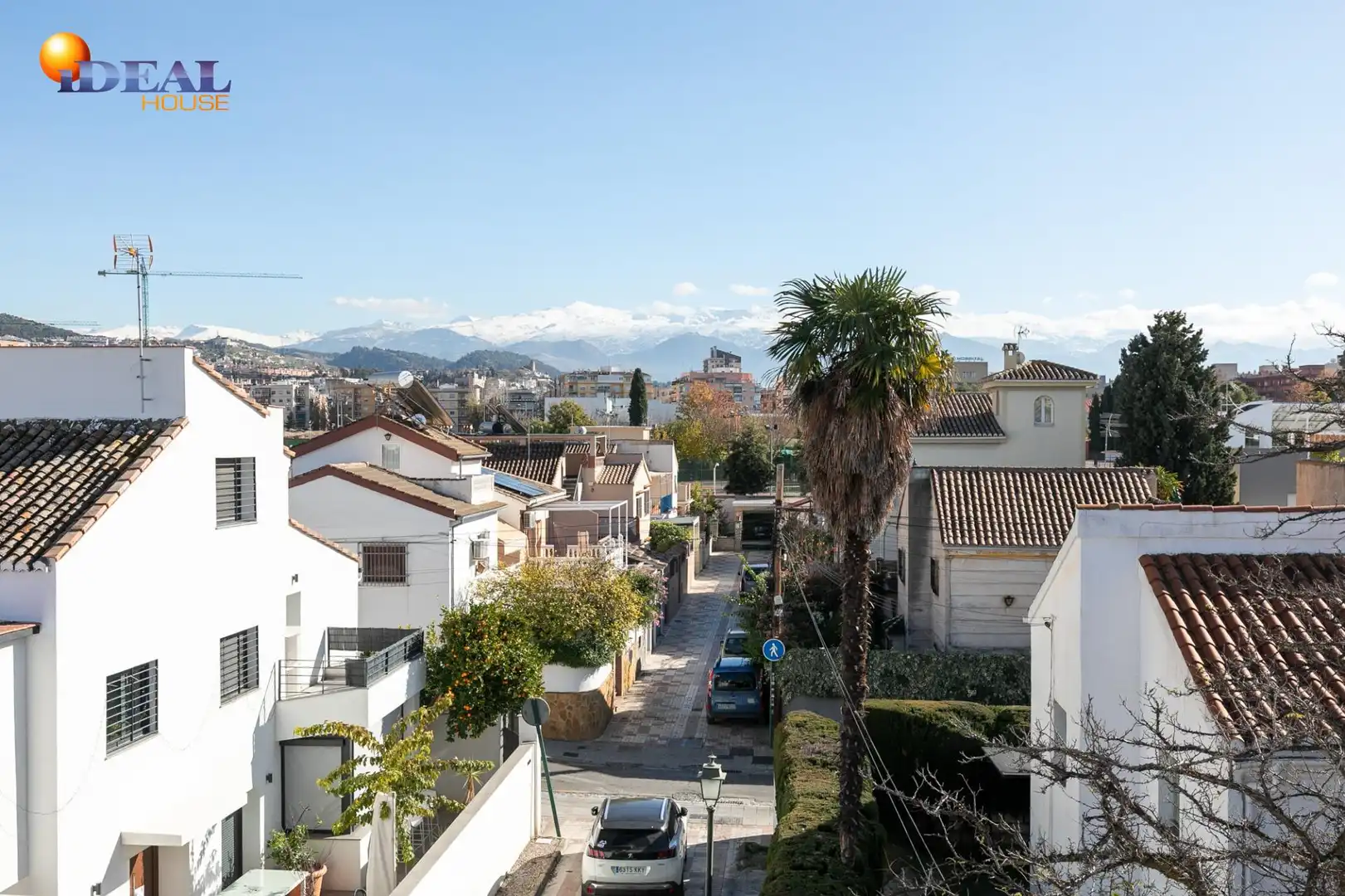 Exterior view of Houses for sale in Granada