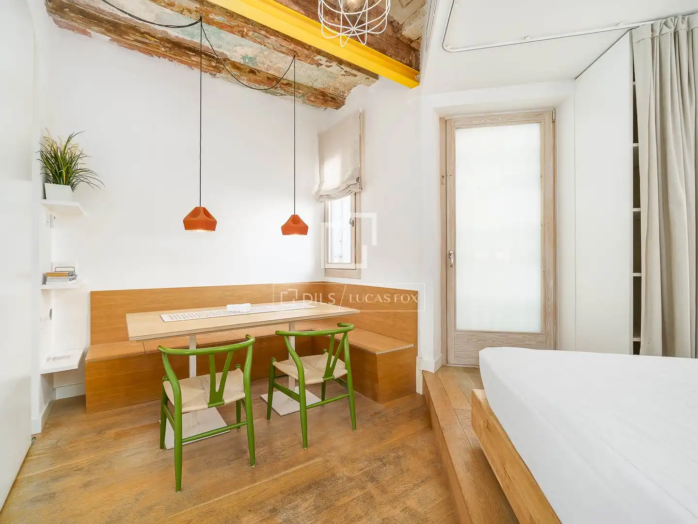 Dining room of Flat for sale in Barcelona  with Air Conditioner, Heating and Parquet flooring