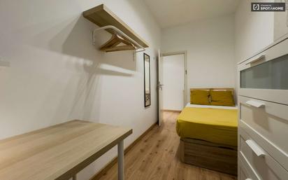 Bedroom of Flat to share in  Barcelona Capital  with Air Conditioner and Terrace