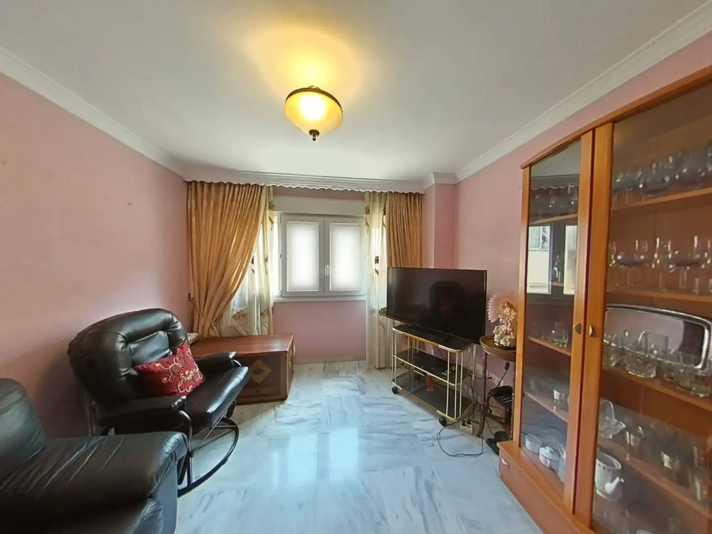 Living room of Flat for sale in Málaga  with Air Conditioner, Furnished and Balcony