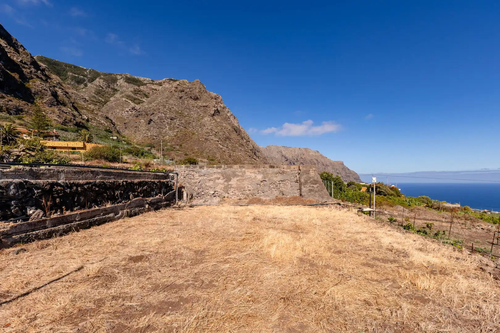 Finca rústica en venta en Buenavista del Norte con Jardín privado, Terraza y Balcón