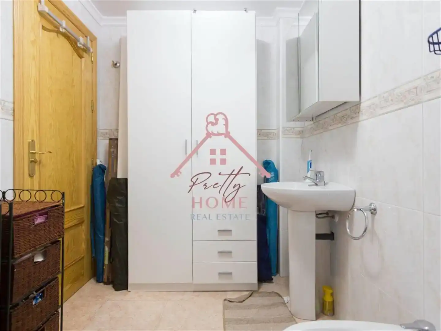 Bathroom of Flat for sale in Mazarrón  with Air Conditioner and Furnished