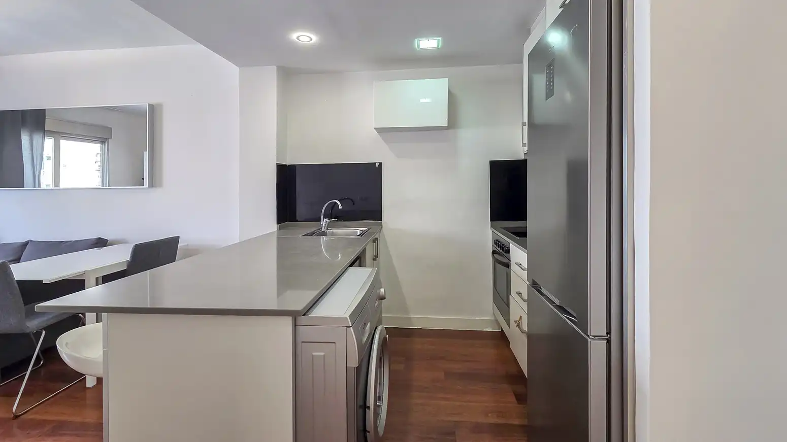 Cocina de Piso de alquiler en Valencia con Parquet, Amueblado y Balcón