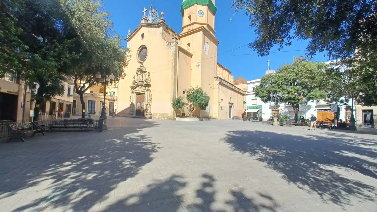 Vista exterior de Piso en venta en Arenys de Mar con Aire acondicionado, Calefacción y Parquet