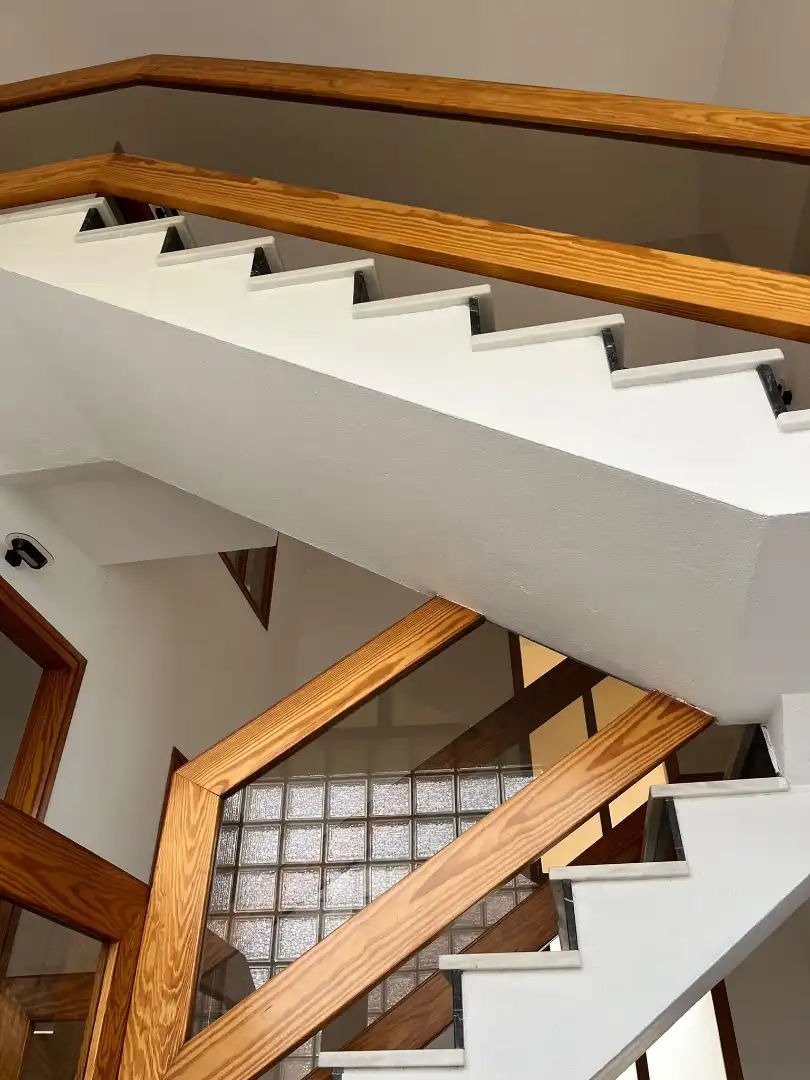 Casa con balcón en alquiler en Bordils, imagen 2