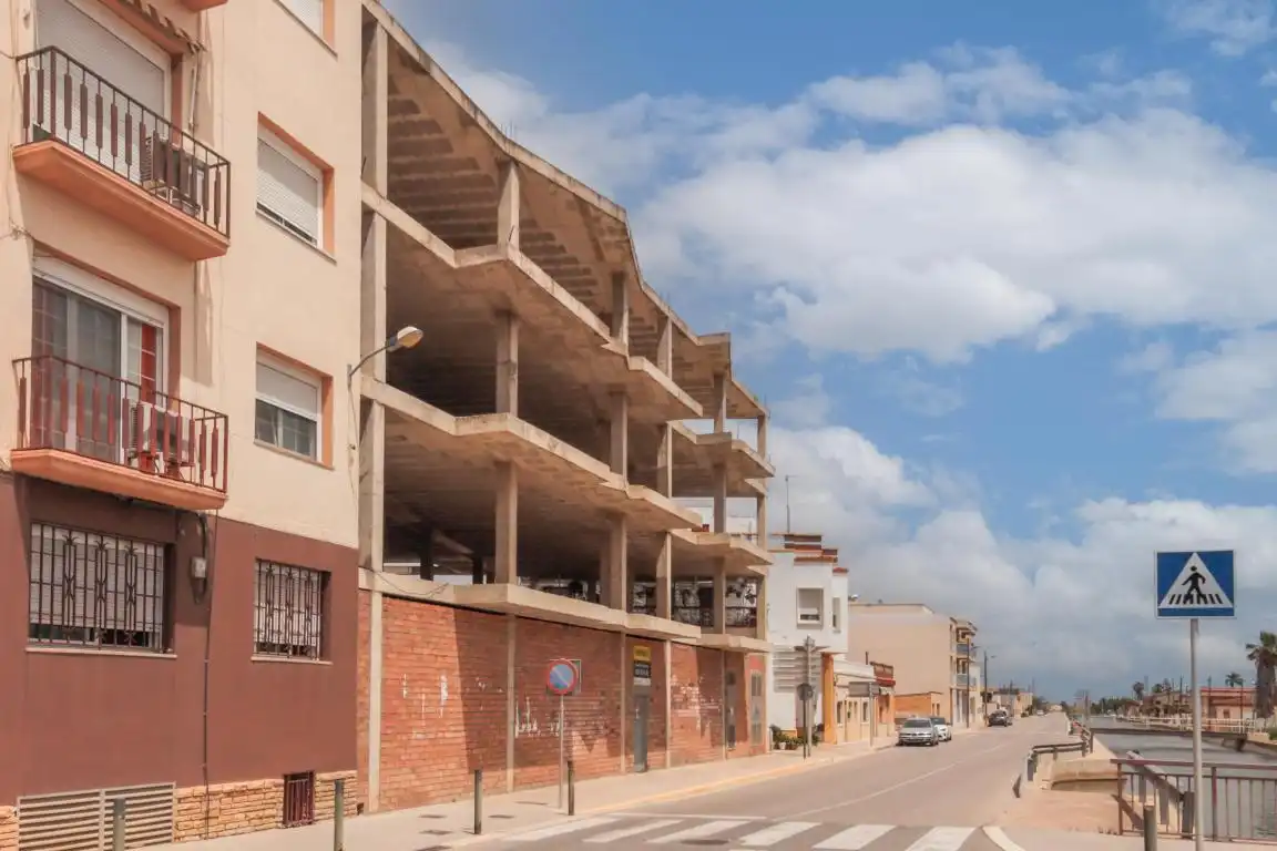 Vista exterior de Edifici en venda en Sant Jaume d'Enveja