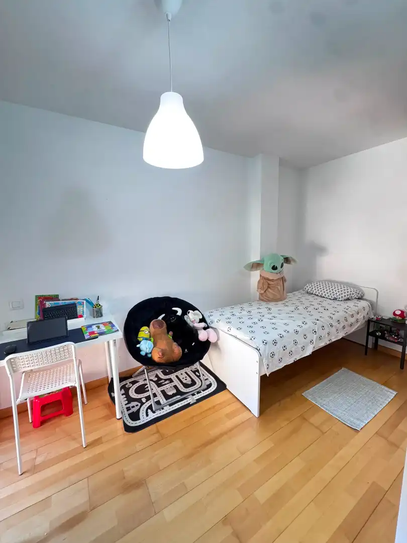 Schlafzimmer von Maisonette zum Verkauf in La Muela mit Klimaanlage, Heizung und Privatgarten