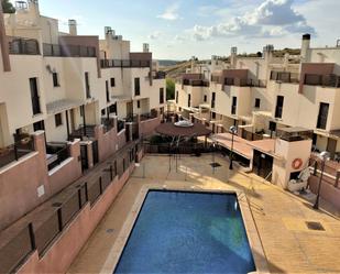 Vista exterior de Casa o xalet en venda en Ontígola amb Calefacció, Parquet i Terrassa