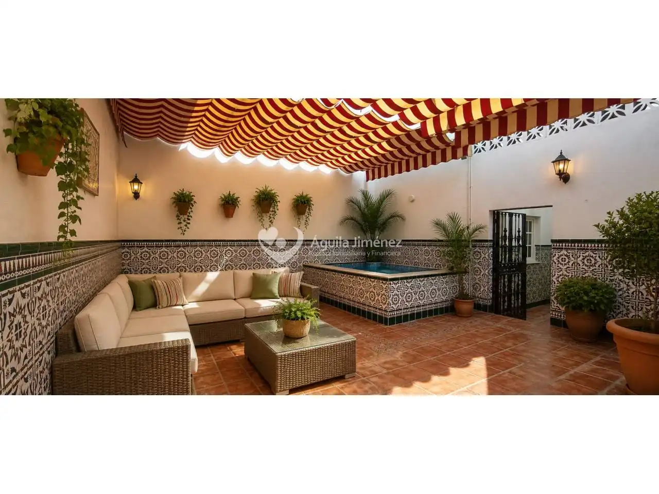 Terraza de Casa adosada en venta en Alcalá de Guadaira con Calefacción, Terraza y Piscina