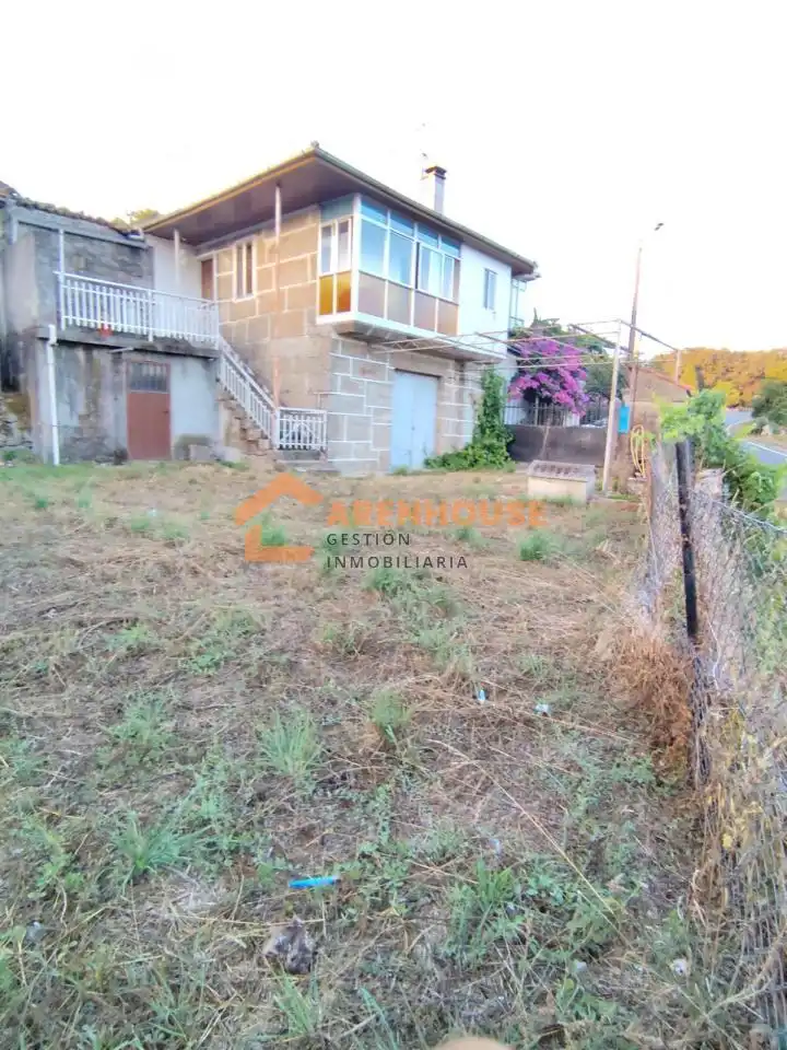 Casa o xalet en venda en Baños de Molgas amb Calefacció, Jardí privat i Traster