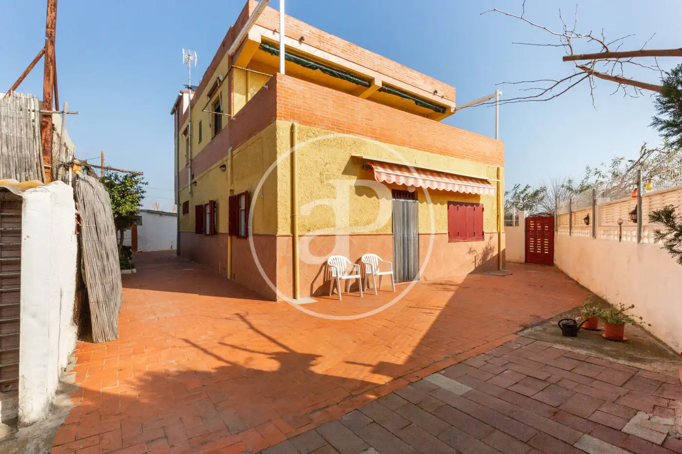 Houses for sale in Corinto - Almarda