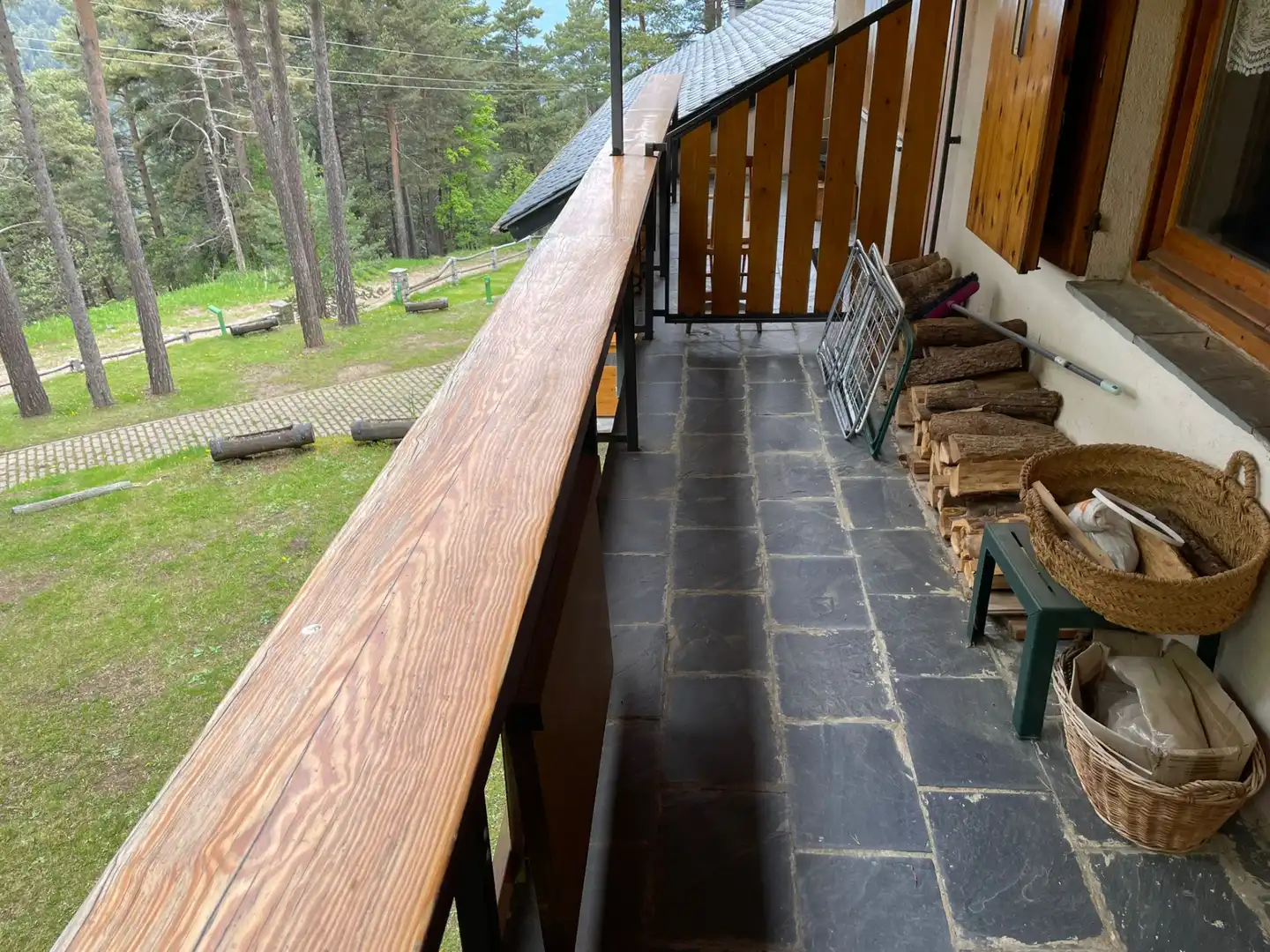 Terraza de Casa adosada en venta en Alp con Calefacción, Jardín privado y Balcón