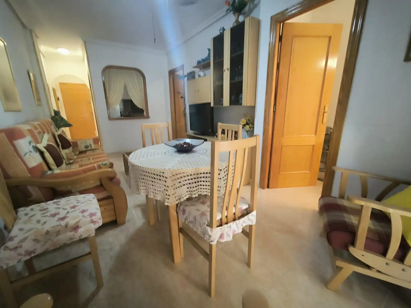 Menjador de Apartament en venda en Torrevieja amb Aire condicionat i Balcó