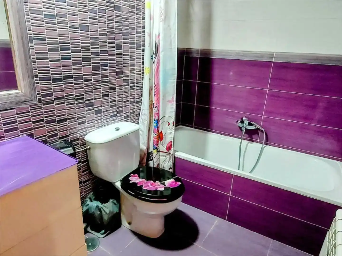 Baño de Piso en venta en Ayllón con Parquet, Trastero y Balcón