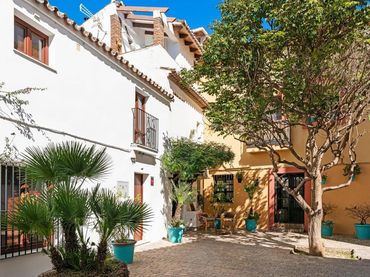 Landhaus mit Balkon zum Verkauf in CL CARAVACA 16