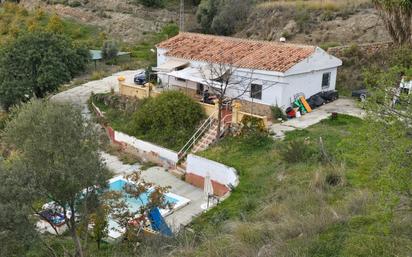 Exterior view of House or chalet for sale in Alcaucín  with Swimming Pool