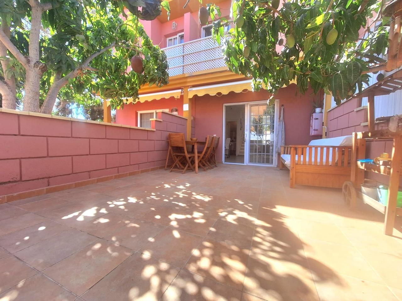 Jardí de Dúplex de lloguer en San Bartolomé de Tirajana amb Aire condicionat, Terrassa i Moblat