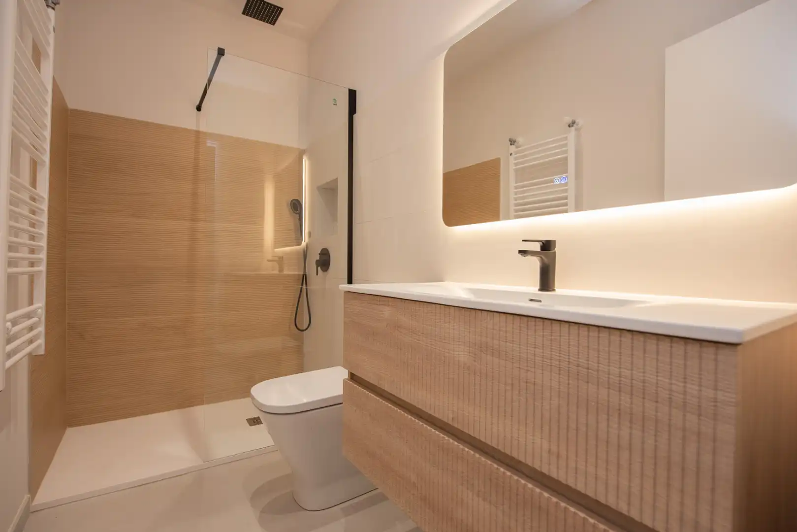 Detached homes for sale in Eixample
