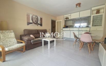 Sala d'estar de Apartament en venda en Cambrils amb Terrassa