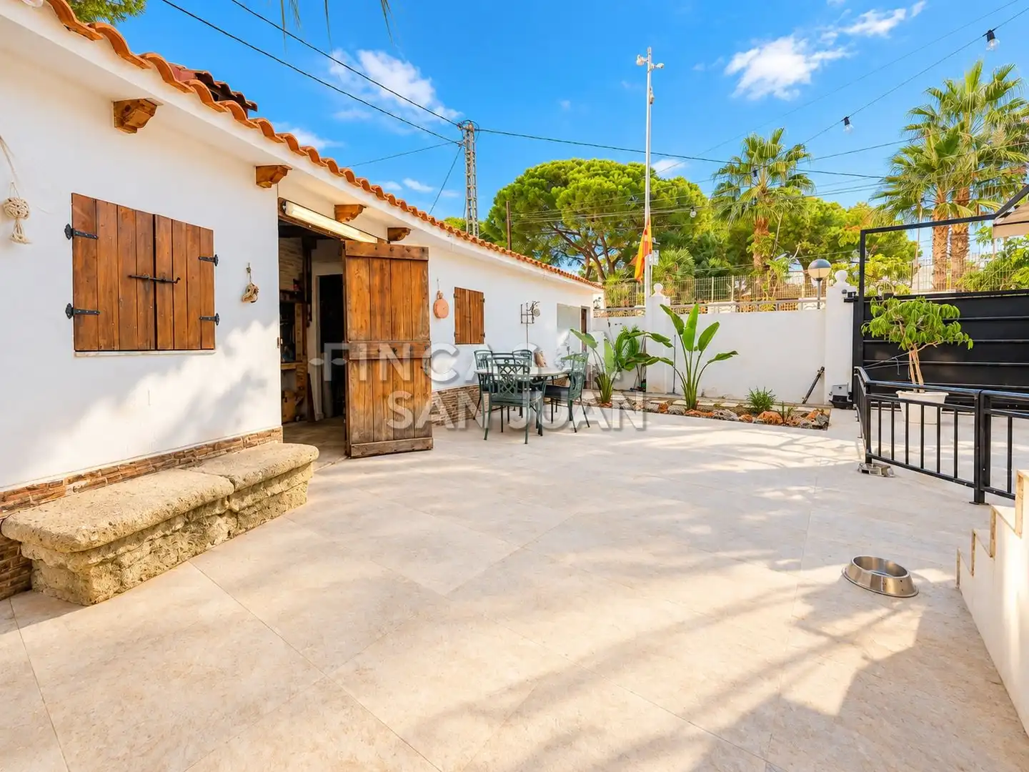 Vista exterior de Casa o xalet en venda en Centro  