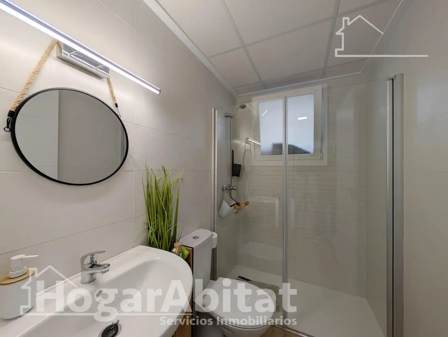 Baño de Casa adosada en venta en Santa Pola con Aire acondicionado, Calefacción y Terraza