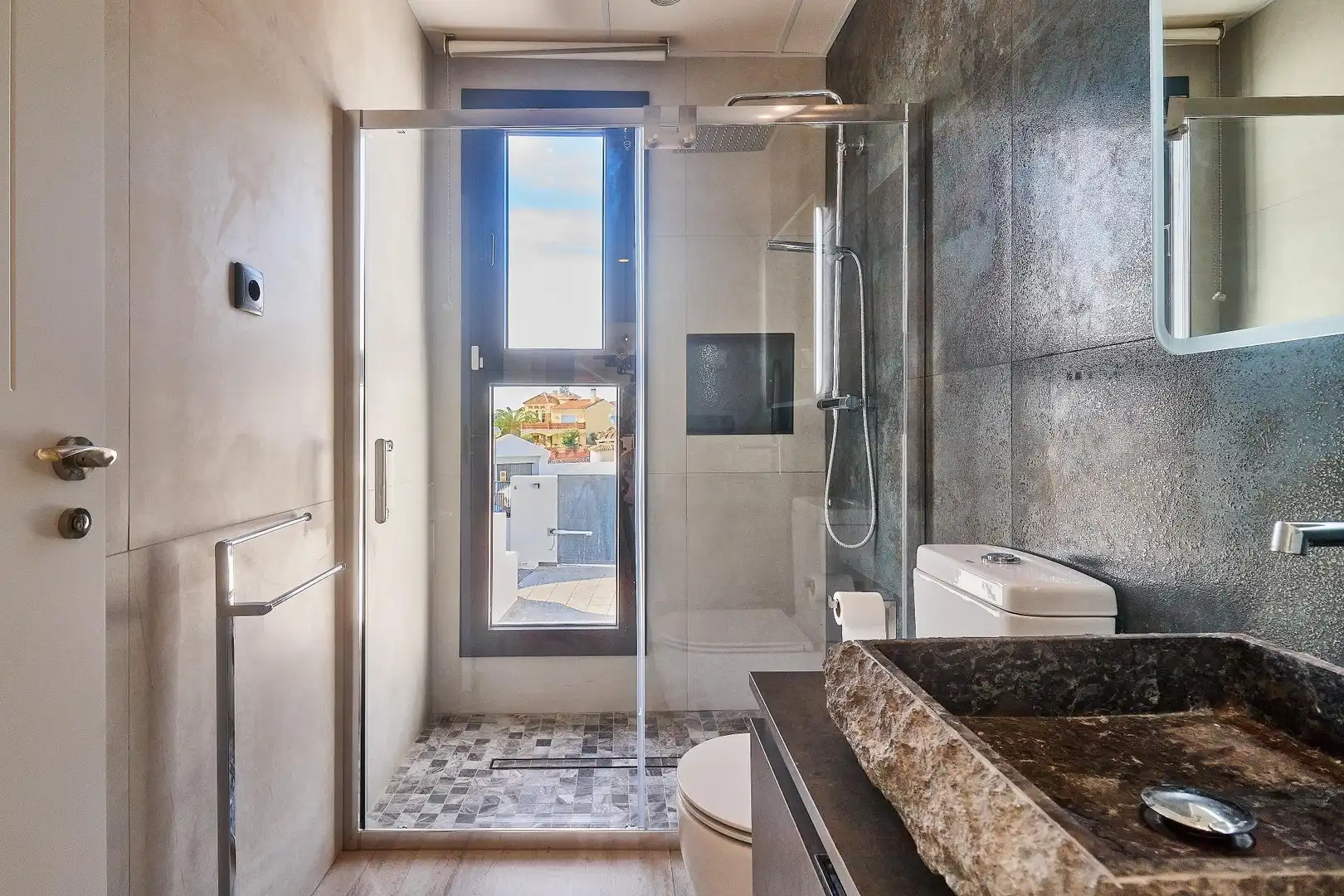 Villa mit Pool zum Verkauf in El Faro de Calaburra - Chaparral, imagen 39