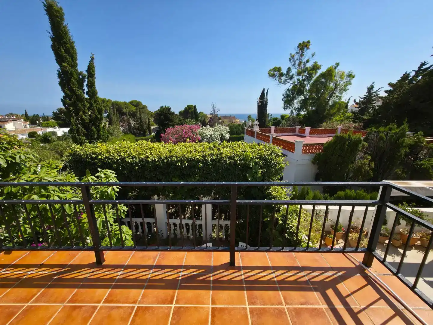 Jardí de Casa adosada en venda en Marbella amb Aire condicionat i Balcó