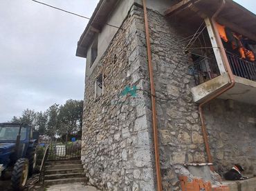 Casa rústica amb jardí en venda a Ramales de la Victoria