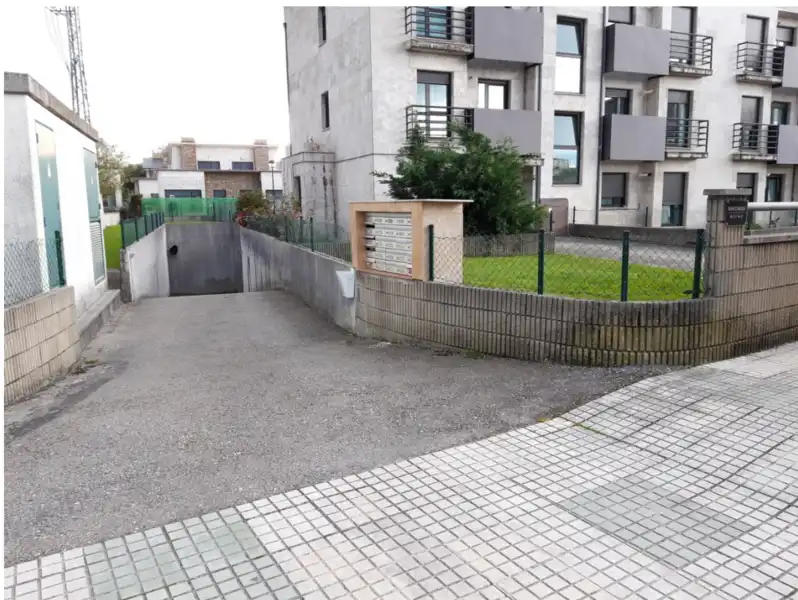 Garage zum Verkauf in RINCONEDA, Polanco