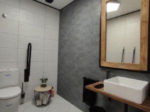 Bathroom of Premises for sale in  Lleida Capital