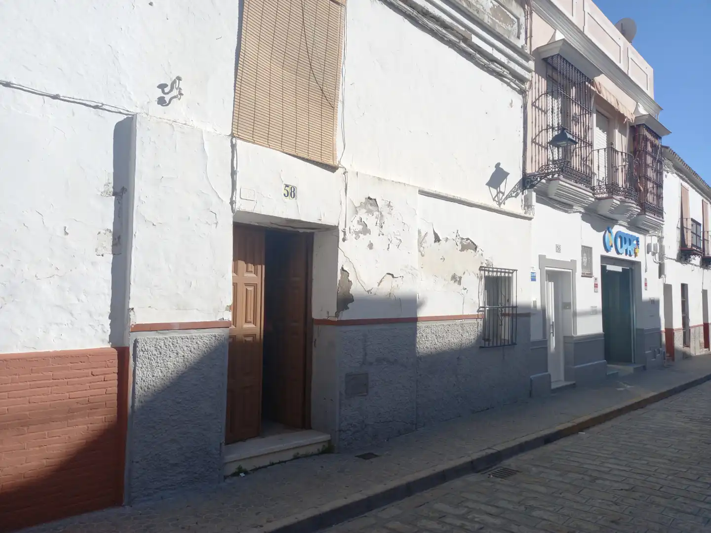 Vista exterior de Casa o chalet en venta en Utrera