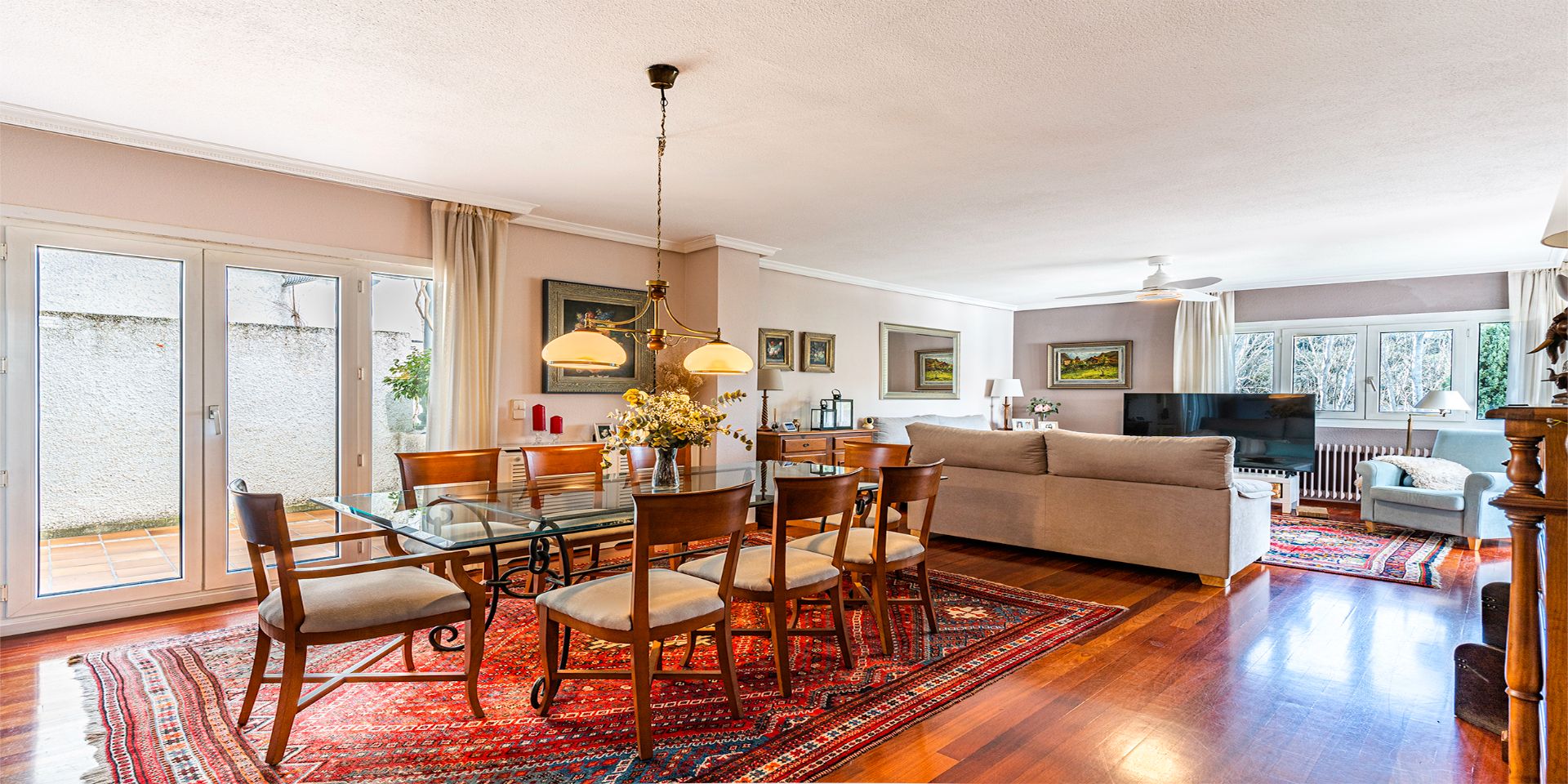 Comedor de Casa o chalet en venta en Las Rozas de Madrid con Aire acondicionado, Calefacción y Jardín privado